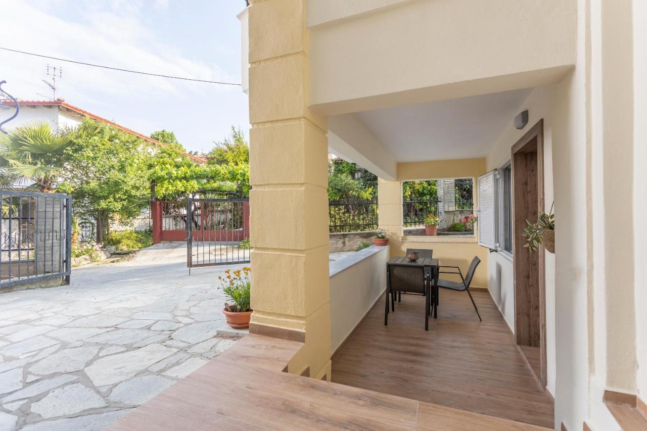 Olivia Apartments Pefkochori Exterior photo